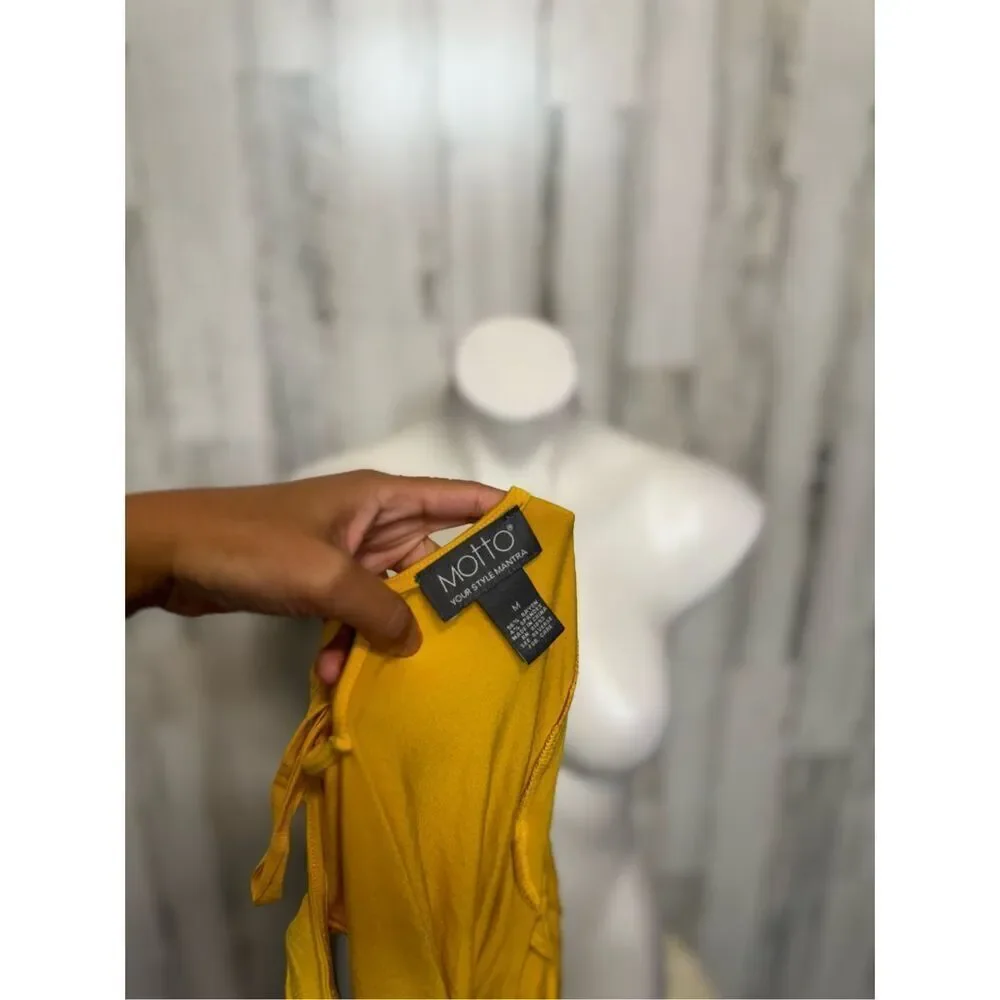 Motto Yellow Sleeveless Tie-Back Blouse Tank Top Size M